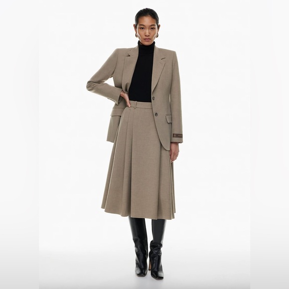 Aritzia Babaton Enterprise Skirt in Heather Modern Taupe Size 2 - Picture 1 of 3